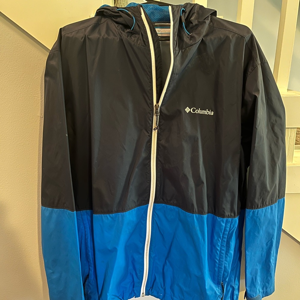 Columbia Men’s Windbreaker